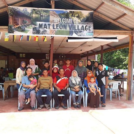 Matleon Village Jerantut Exterior foto